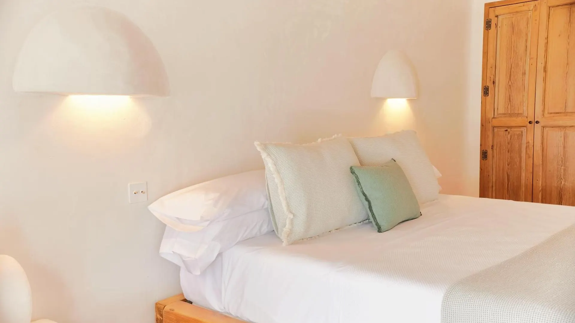 Equilicua Hotel Agua Amarga  Spain