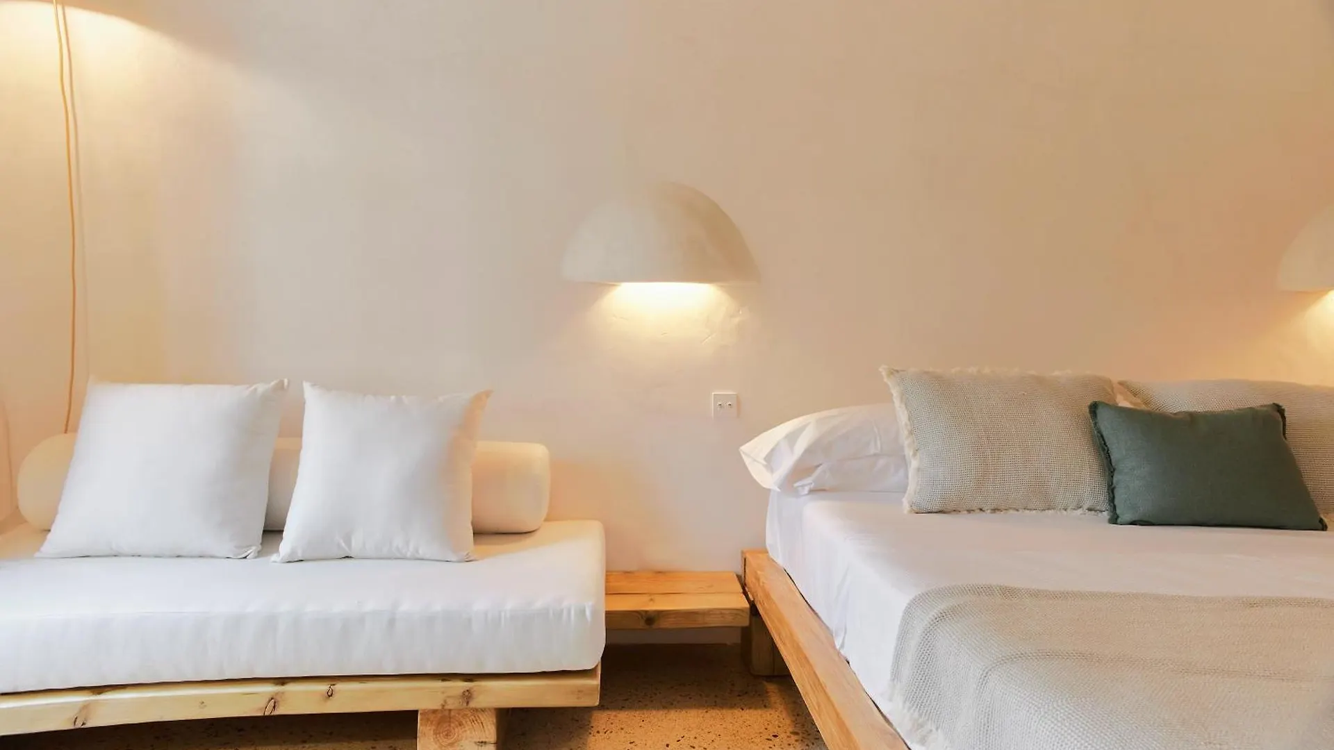 Equilicua Hotel Agua Amarga