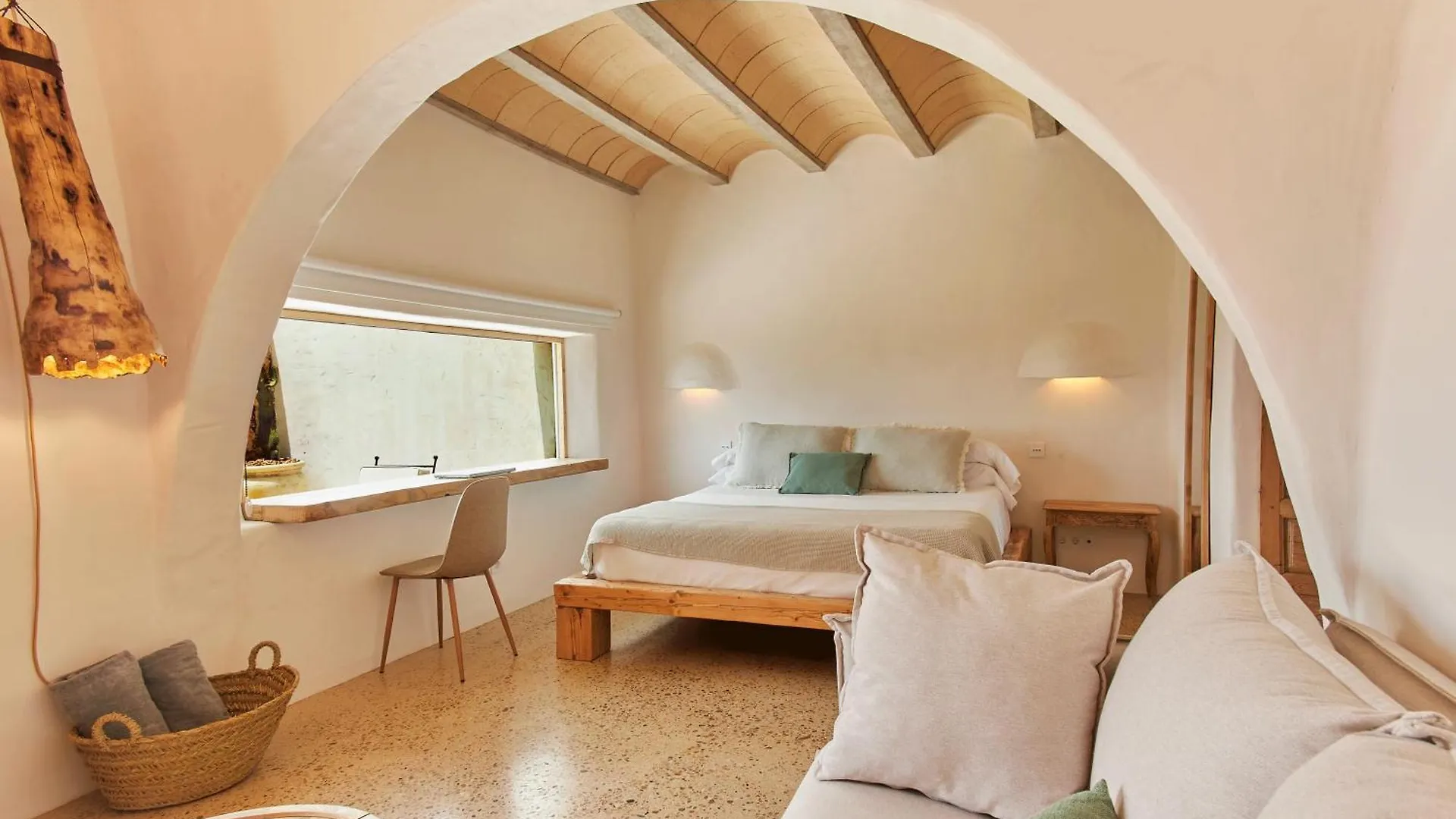 Equilicua Hotel Agua Amarga