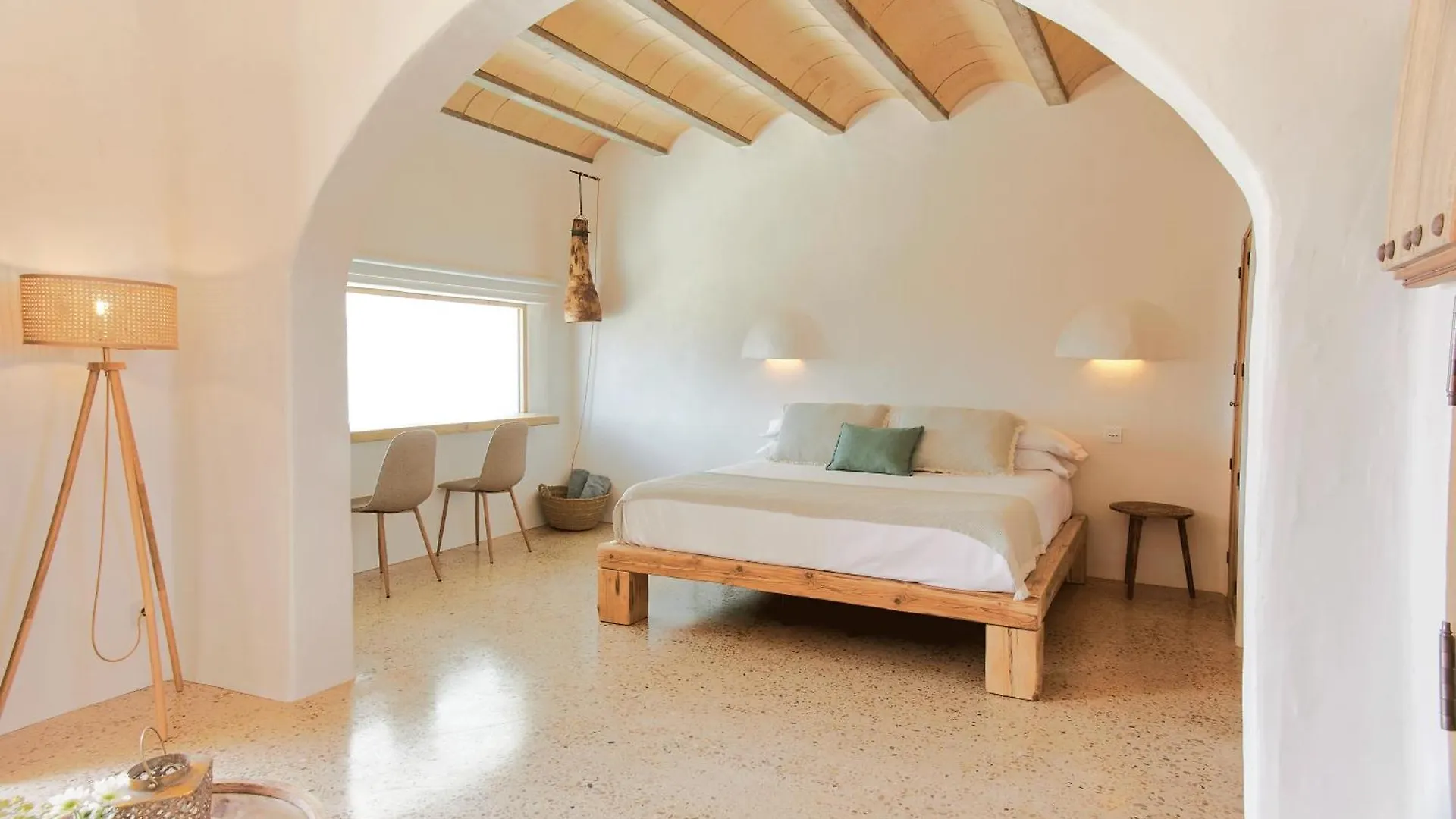 Equilicua Hotel Agua Amarga