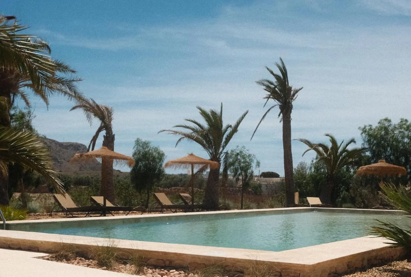 Equilicua Hotel Agua Amarga